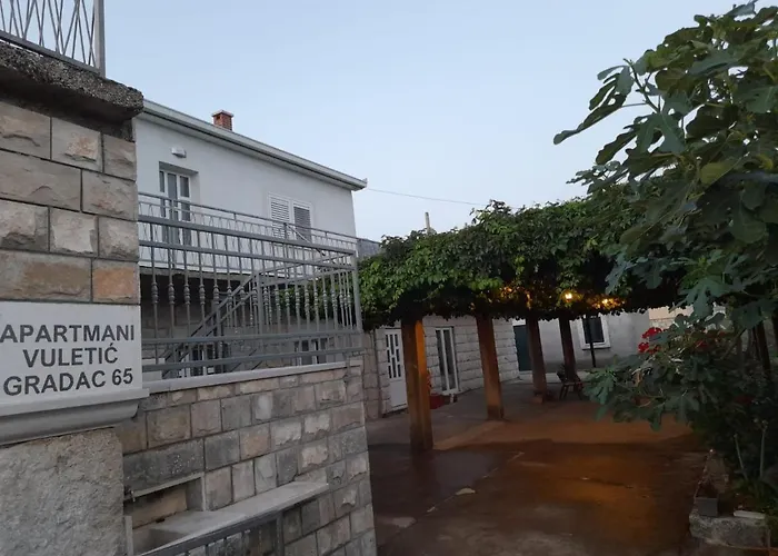 Apartmani Vuletic